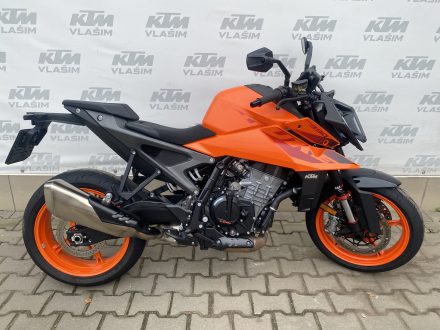 Foto - KTM 990 DUKE + Tech Pack ZDARMA