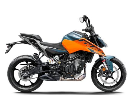 Foto - KTM 125 Duke 2025 Oranžová